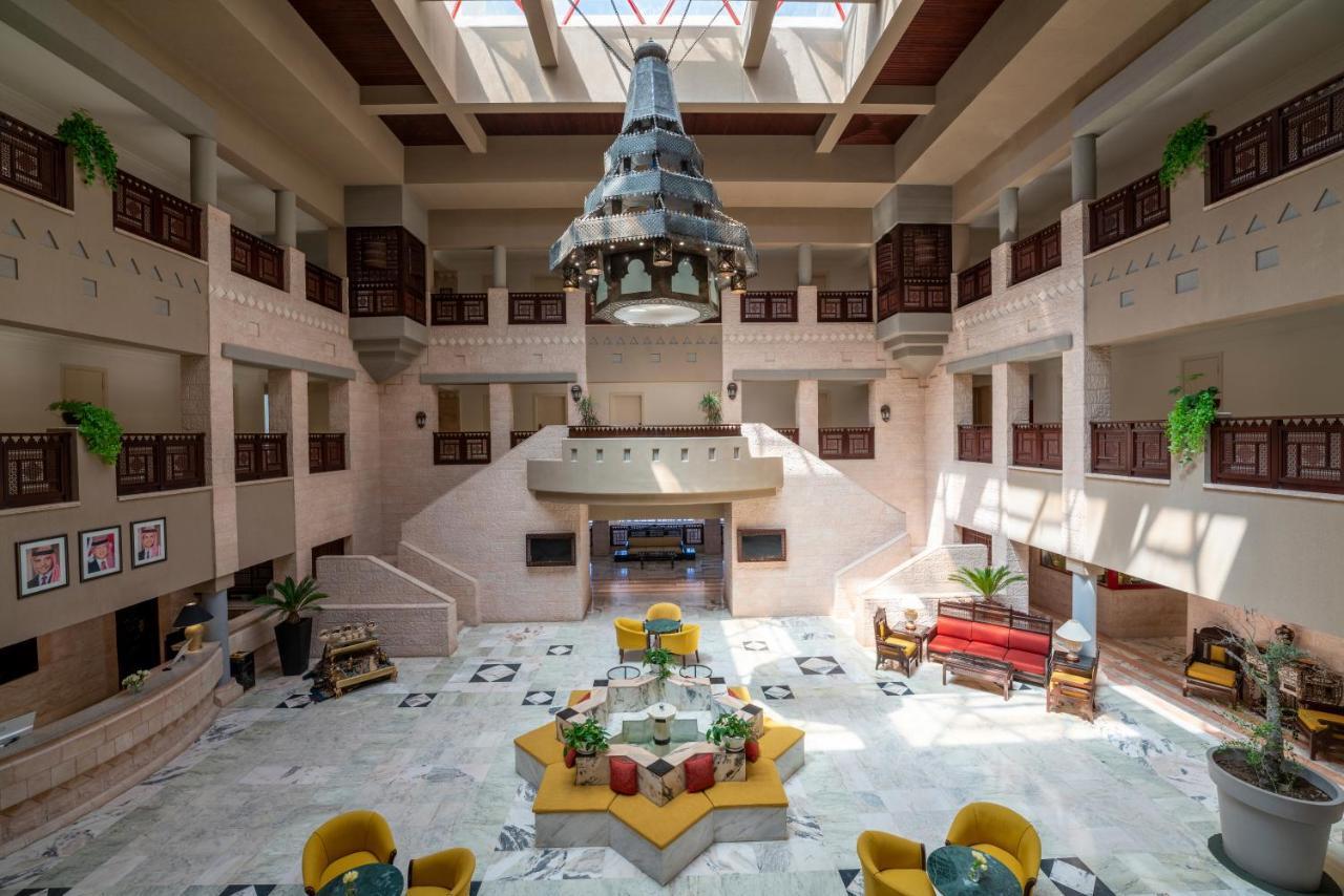 Grand Mercure Petra Wadi Musa Buitenkant foto