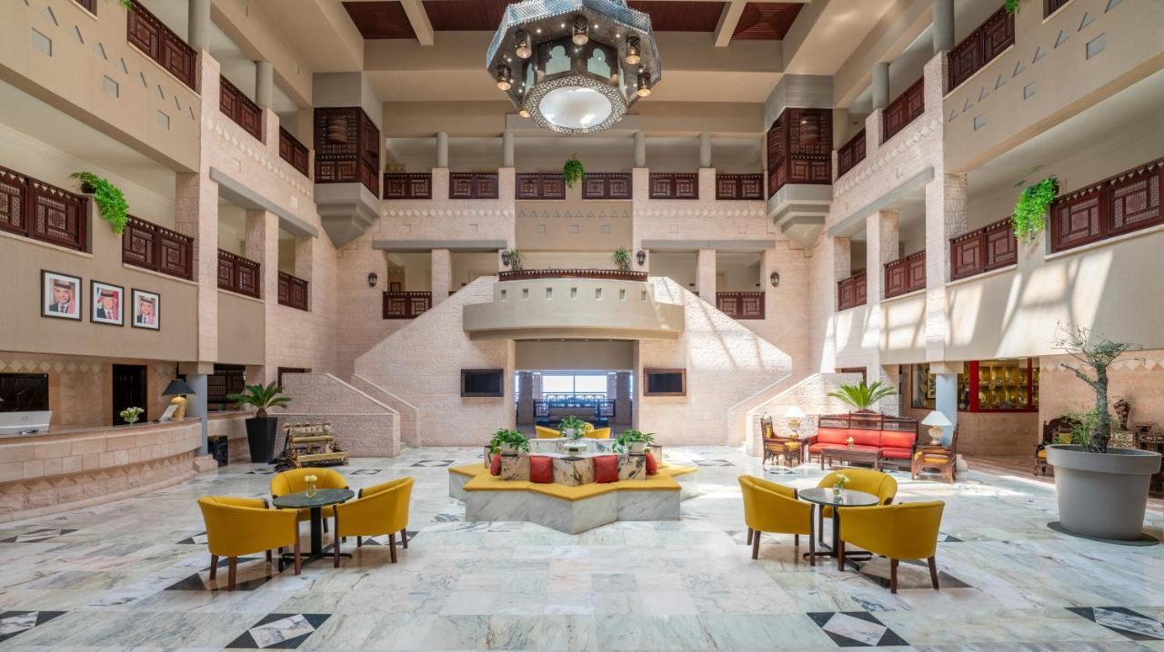 Grand Mercure Petra Wadi Musa Buitenkant foto