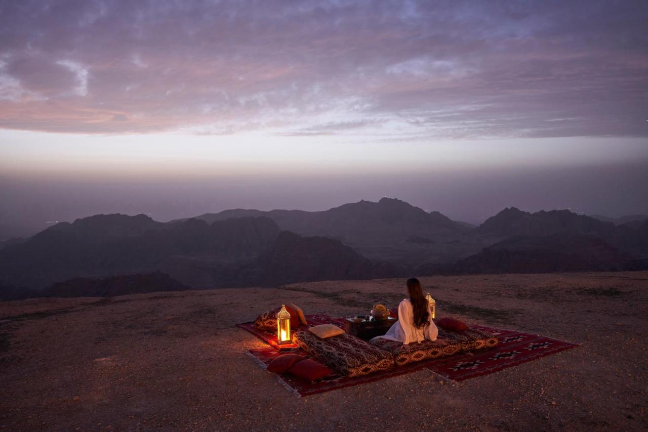 Grand Mercure Petra Wadi Musa Buitenkant foto