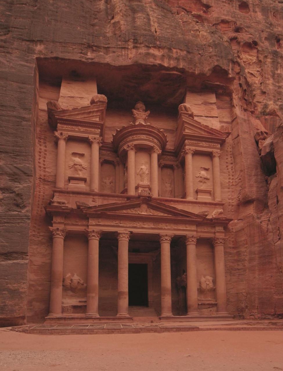 Grand Mercure Petra Wadi Musa Buitenkant foto